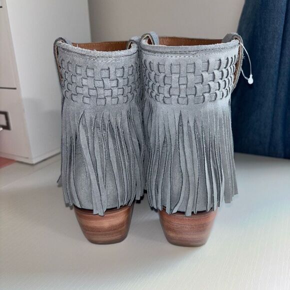 Frye Sacha Short Fringe Bootie suede leather steel Blue 6.5 - Picture 6 of 13
